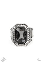 Load image into Gallery viewer, Paparazzi A Royal Welcome - Silver Ring

